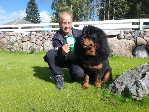 FCI 1 ja 2 rühma näitus. Pürenee mäestikukoerte erinäitus Tagadil,13.09.2020. Kohtunik Dina Korna (Eesti), SKYLIT TSO TURETšempion klassSP, SK, I koht, PE I , VSP